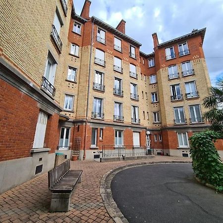 Apartamento Suresnes : 2 Pieces Cosy Exterior foto