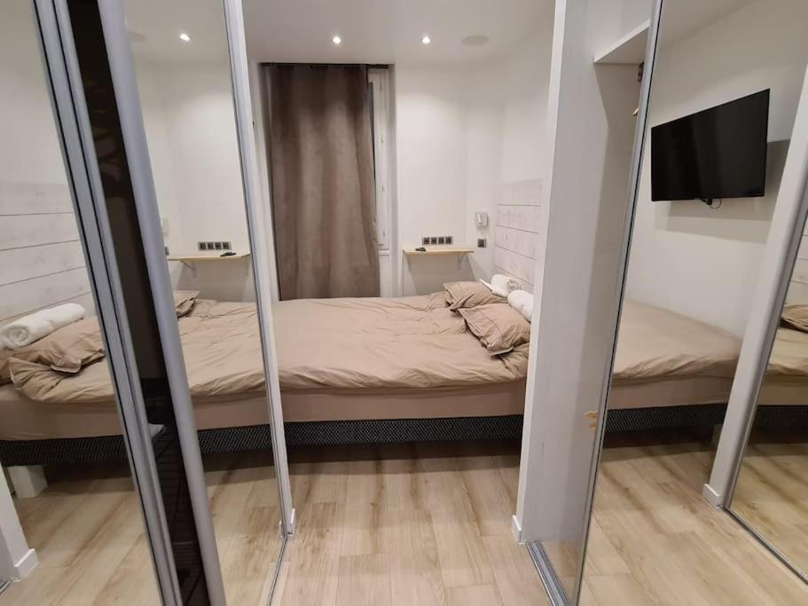 Apartamento Suresnes : 2 Pieces Cosy Exterior foto